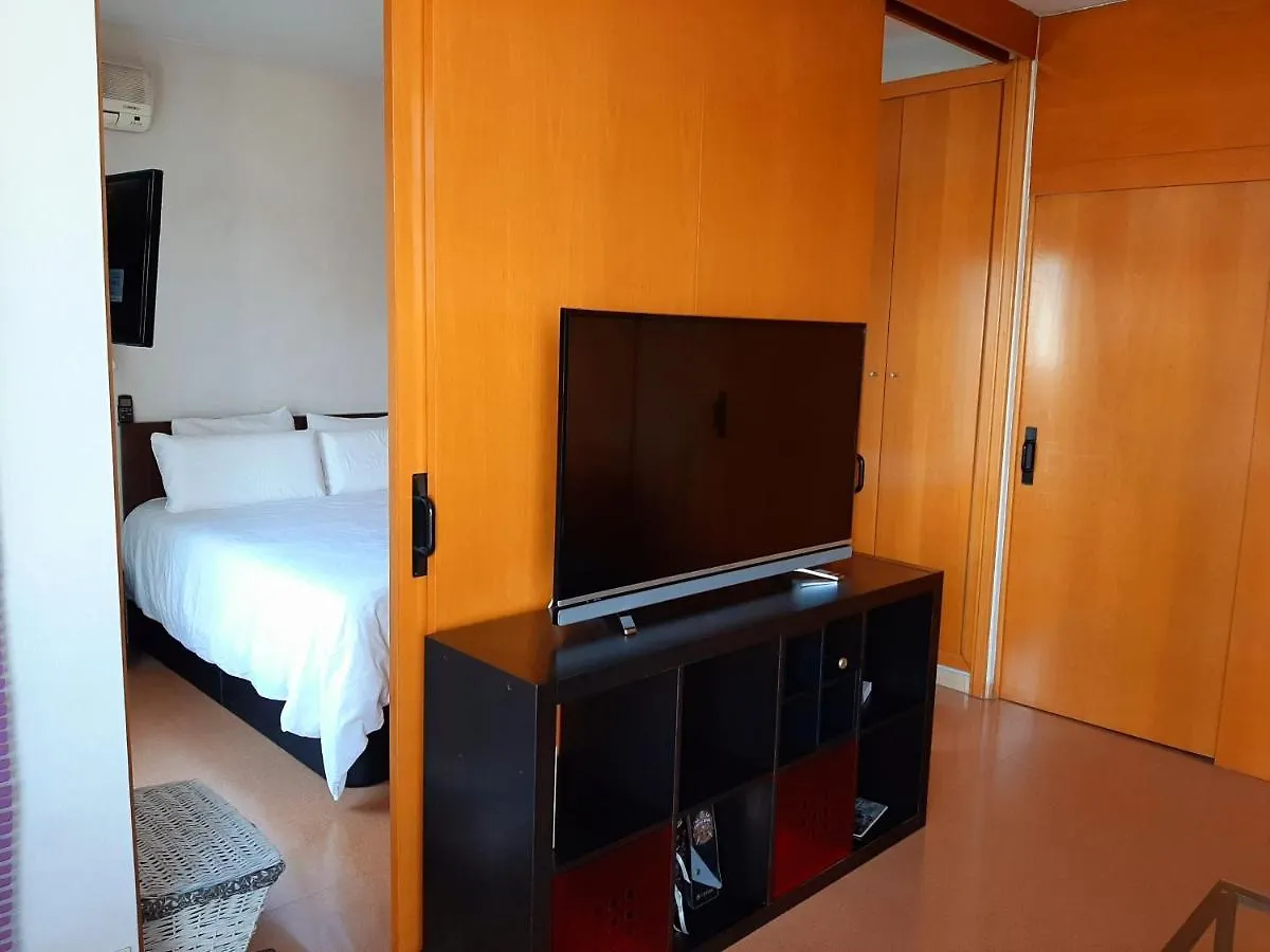 Barcelo Cornella Apartment Cornella de Llobregat